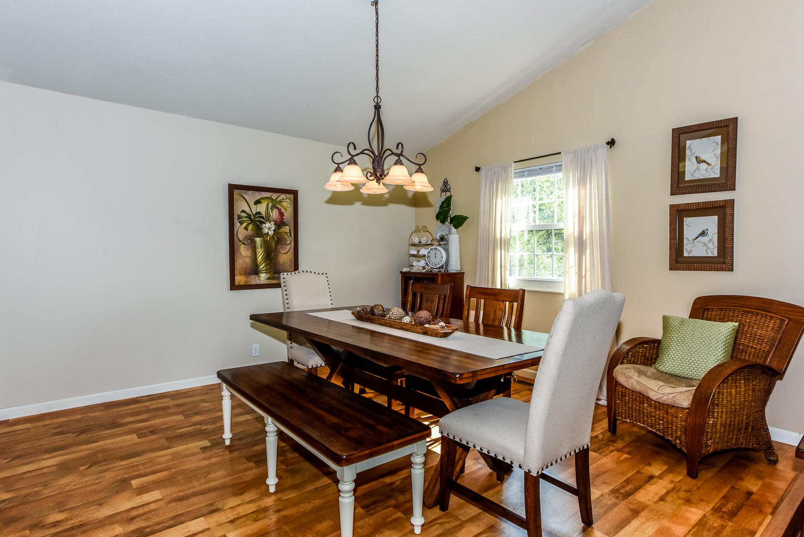 1724 Colonade Road Knoxville, TN 37922 - Photo 8 of 28 Dining Room