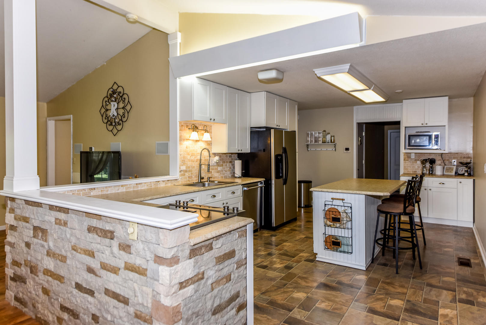 1724 Colonade Road Knoxville, TN 37922 - Photo 10 of 28 Kitchen