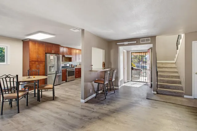 $1,199,999 | 407 Southside Drive, San Jose, CA 95111