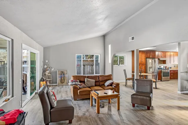 $1,199,999 | 407 Southside Drive, San Jose, CA 95111