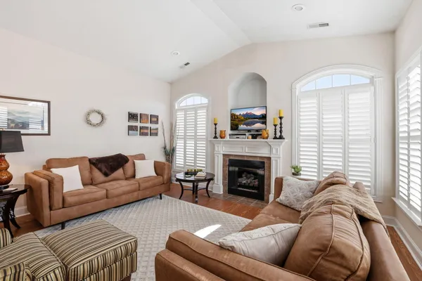 $389,000 | 408 Renaissance Court, Chattanooga, TN 37419