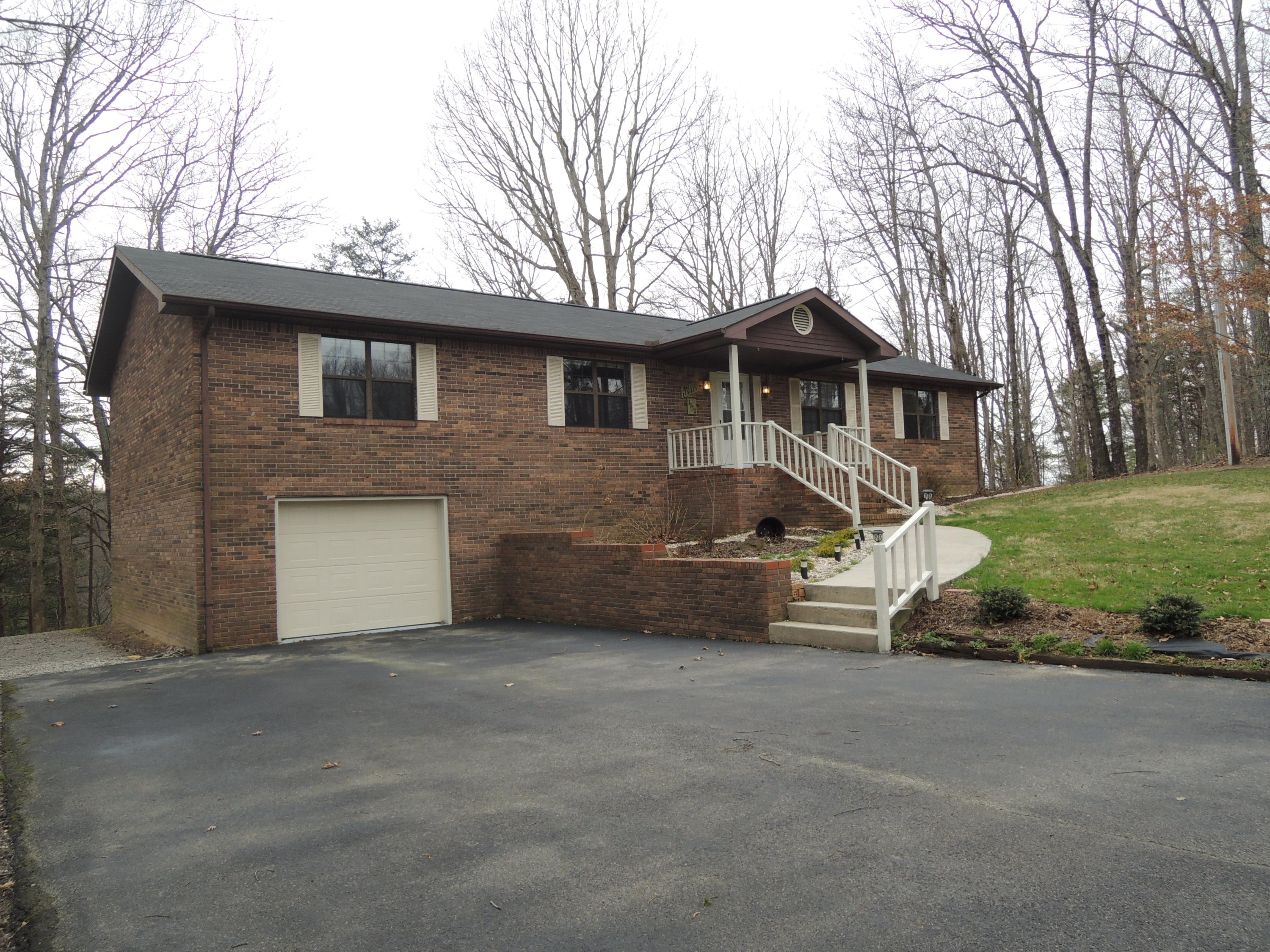 1130 Star Point Road Jamestown, TN 38556 - Photo 5 of 24 Smith