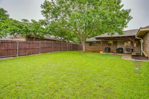 $355,000 | 918 Summer Trail, Flower Mound, TX 75028