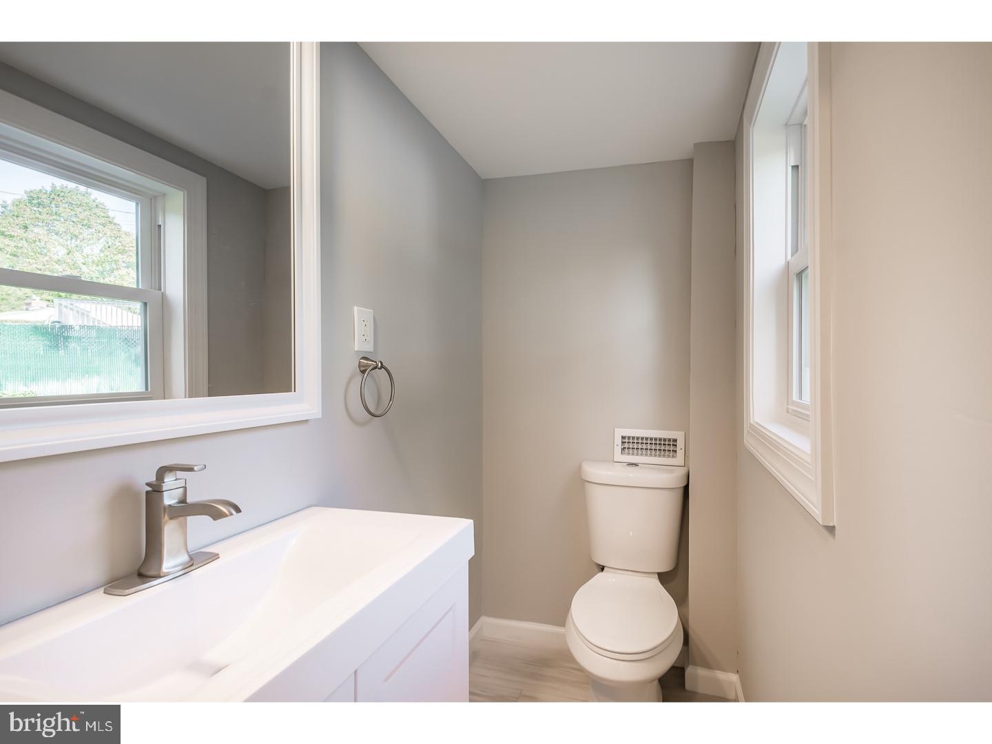 201 Penn Oak Road Flourtown, PA 19031 - Photo 21 of 22 Bathroom