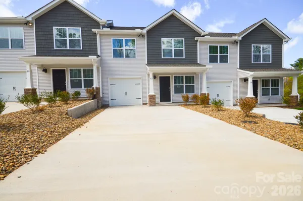$297,990 | 82 Cain Holw Way, Asheville, NC 28806
