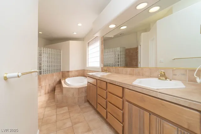 $785,000 | 931 Monaco Circle, Mesquite, NV 89027