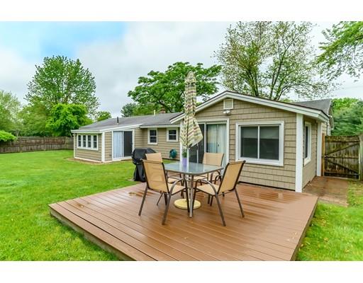 1 Glen Meadow Road Andover, MA 01810 - Photo 30 of 34 Gallery Image 30