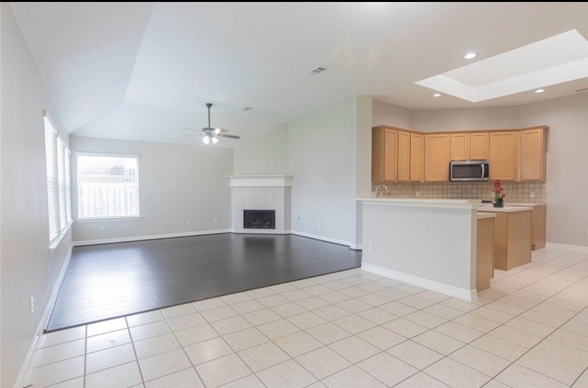 11518 Amber Canyon Drive Houston, TX 77095 - Photo 7 of 22