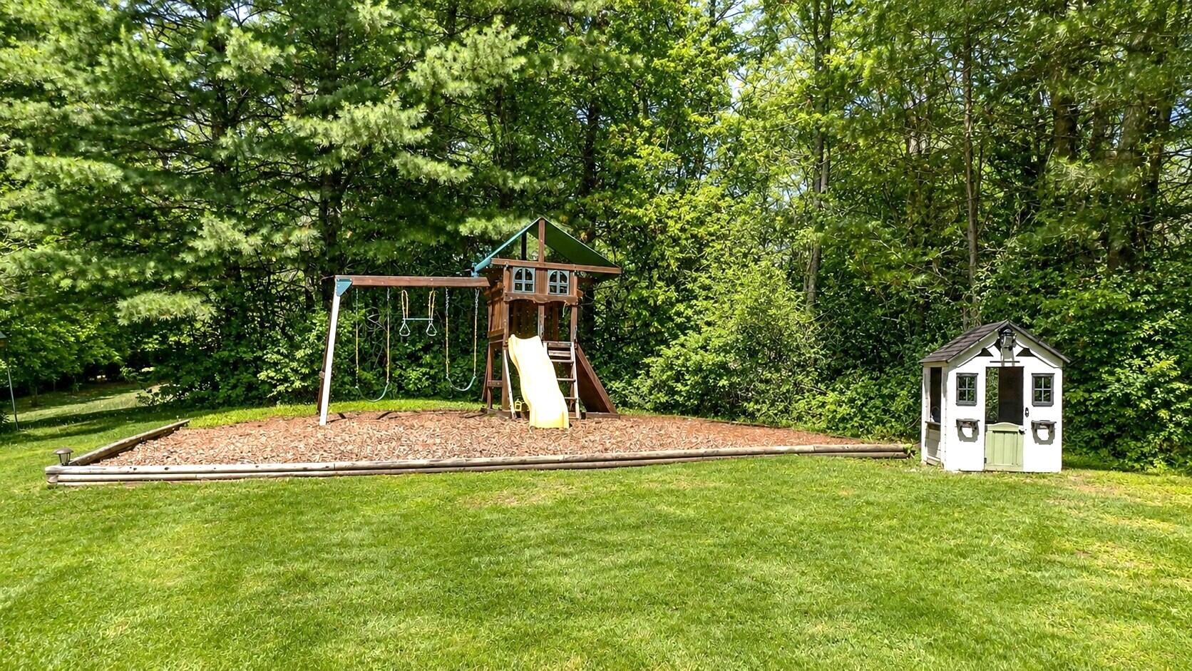 124 Plummer Road Gorham, ME 04038 - Photo 12 of 68 124 Plummer Road Gorham ME (11)
