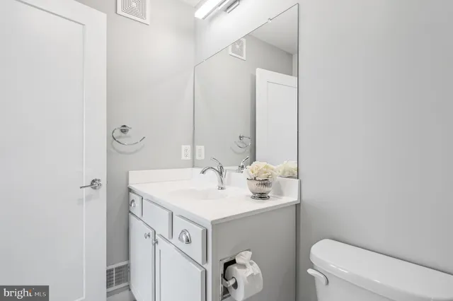 $1,000,000 | 1910 Plyers Mill Road, Silver Spring, MD 20902