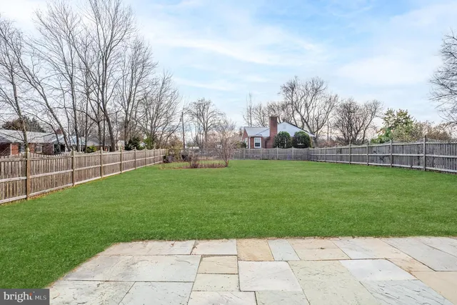 $1,000,000 | 1910 Plyers Mill Road, Silver Spring, MD 20902