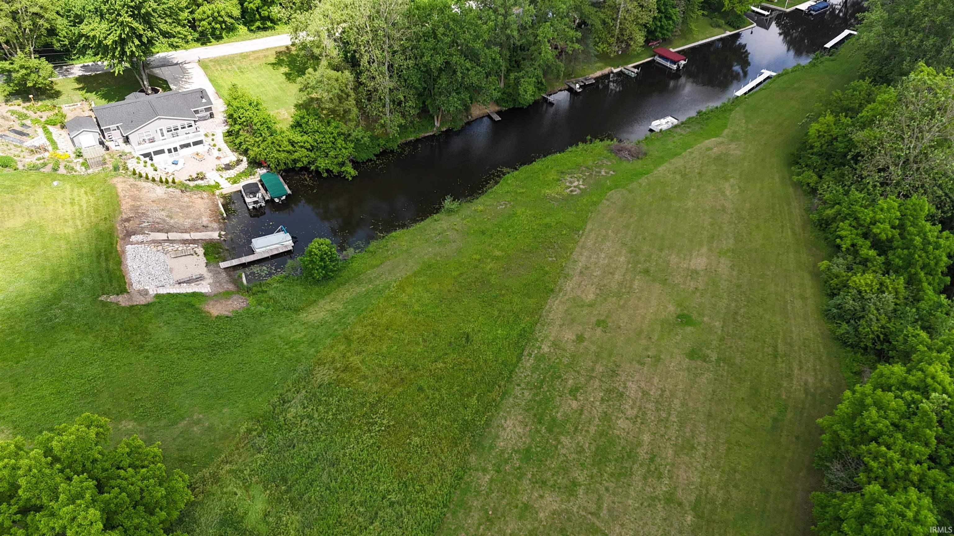 5144 East McKenna Road Leesburg, IN 46538 - Photo 10 of 13