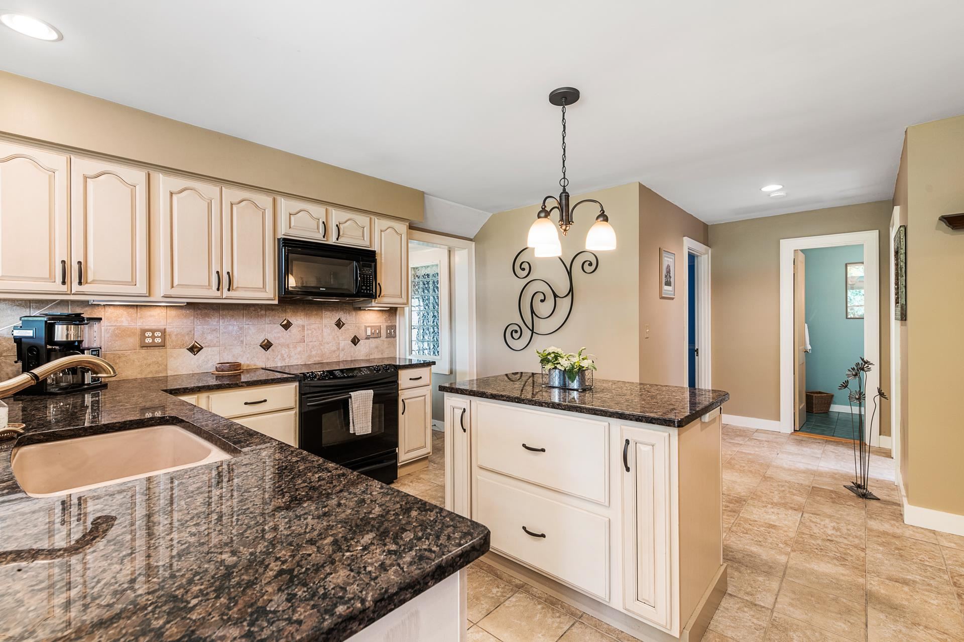 223 Youngs Hill Road Sunapee, NH 03782 - Photo 20 of 40