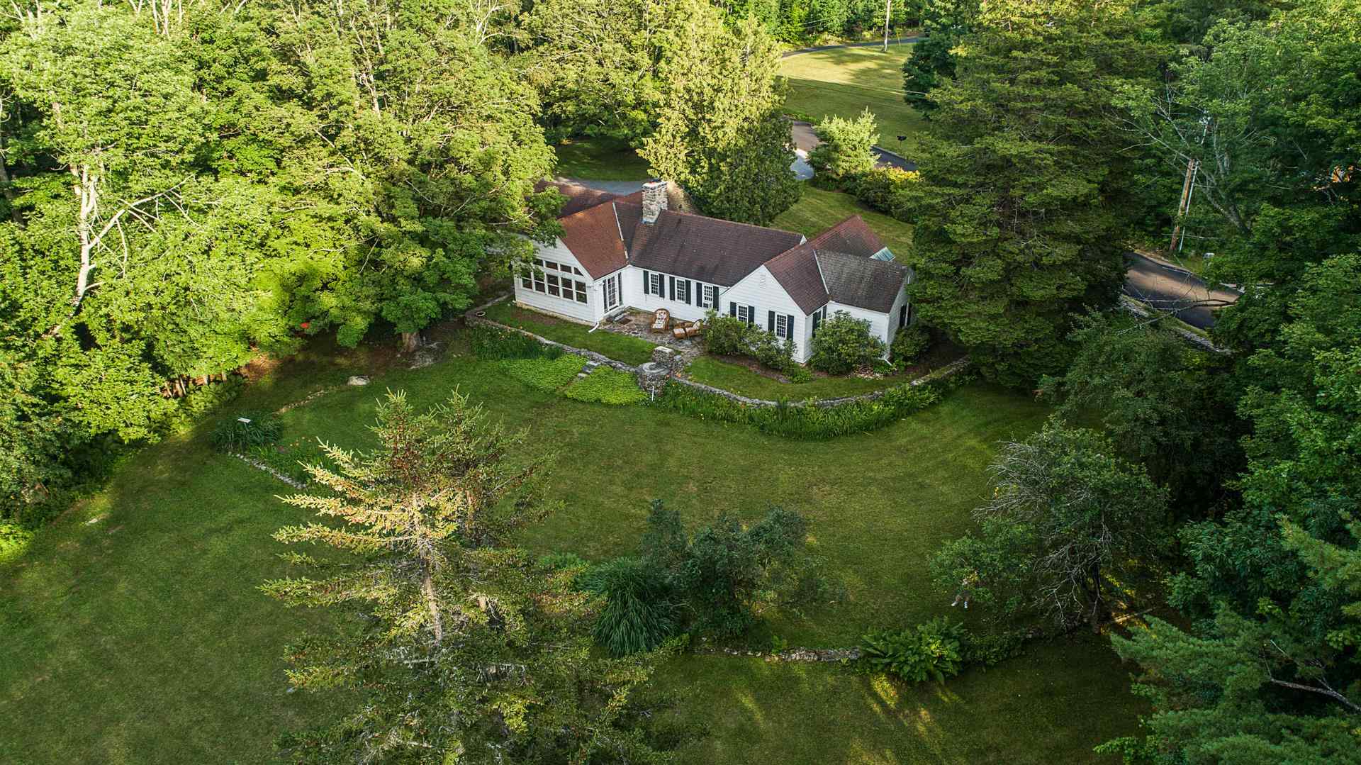 223 Youngs Hill Road Sunapee, NH 03782 - Photo 38 of 40