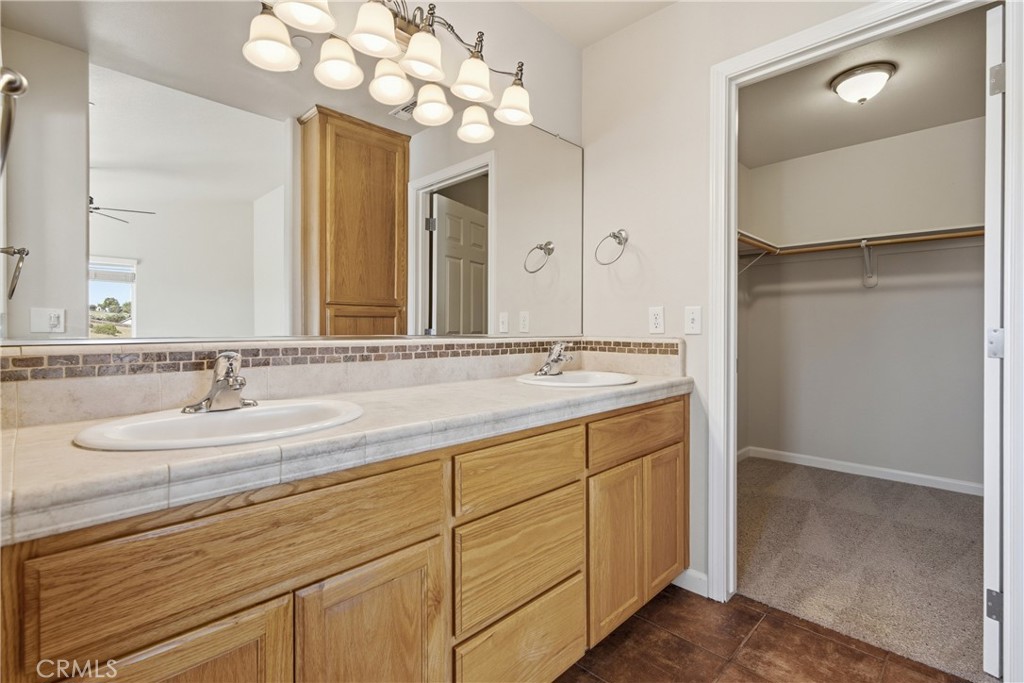8020 Baron Way Paso Robles, CA 93446 - Photo 60 of 74