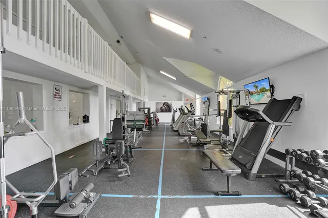 $2,250 | 417 Vista Isles Drive, Unit 2321, Sunrise, FL 33325