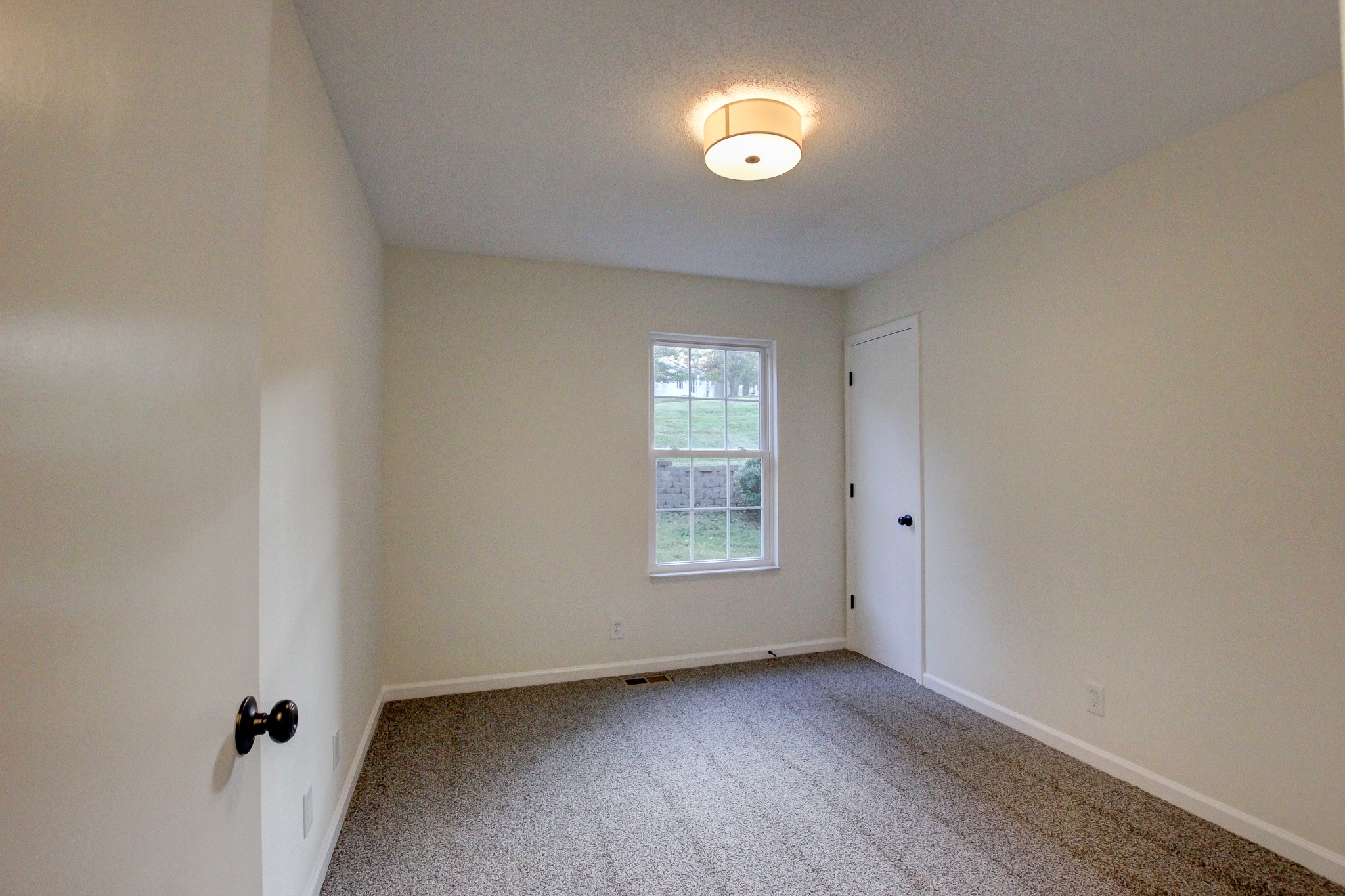 451 Carter Road Clarksville, TN 37042 - Photo 8 of 15 Gallery Image 8