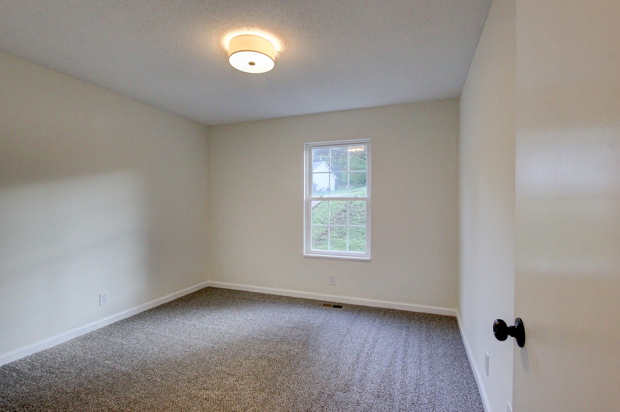451 Carter Road Clarksville, TN 37042 - Photo 9 of 15 Gallery Image 9