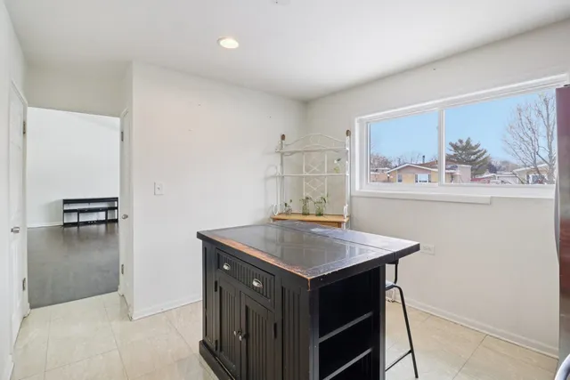 $349,900 | 502 East Washington Street, Bensenville, IL 60106