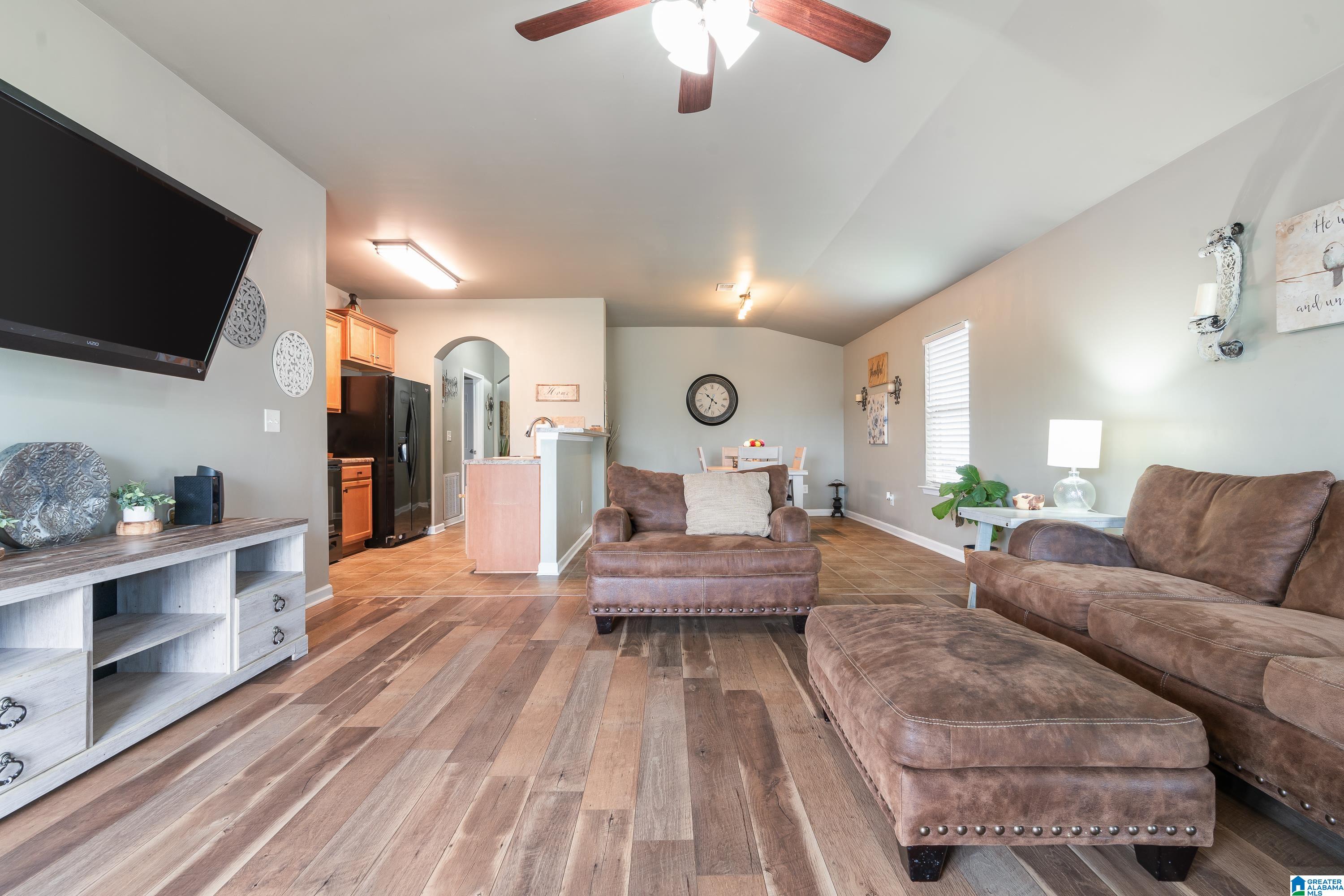 531 Union Station Place Calera, AL 35040 - Photo 8 of 35