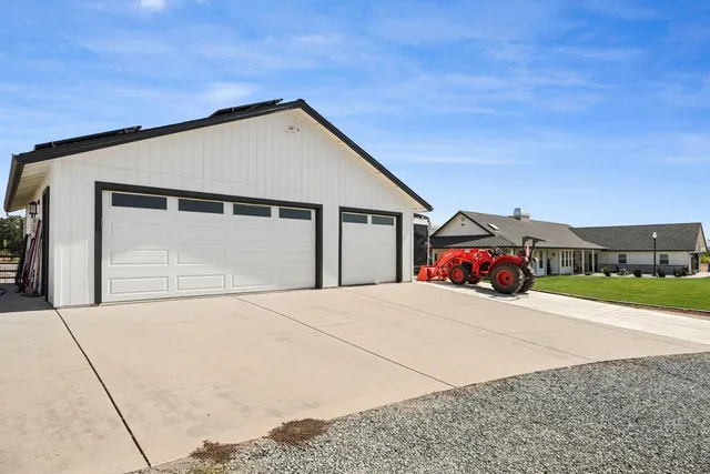 $1,249,000 | 8779 Ospital Road, Valley Springs, CA 95252