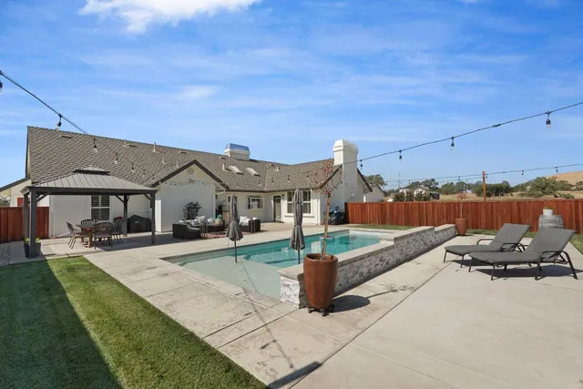 $1,249,000 | 8779 Ospital Road, Valley Springs, CA 95252
