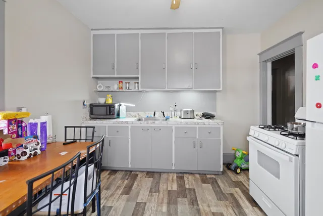 $250,000 | 1508-10 60th Street, Kenosha, WI 53140