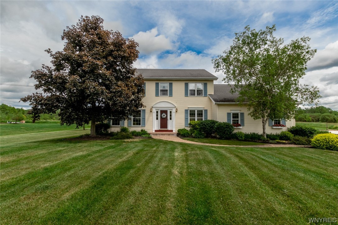 6591 Conner Road Clarence, NY 14051 - Photo 3 of 50