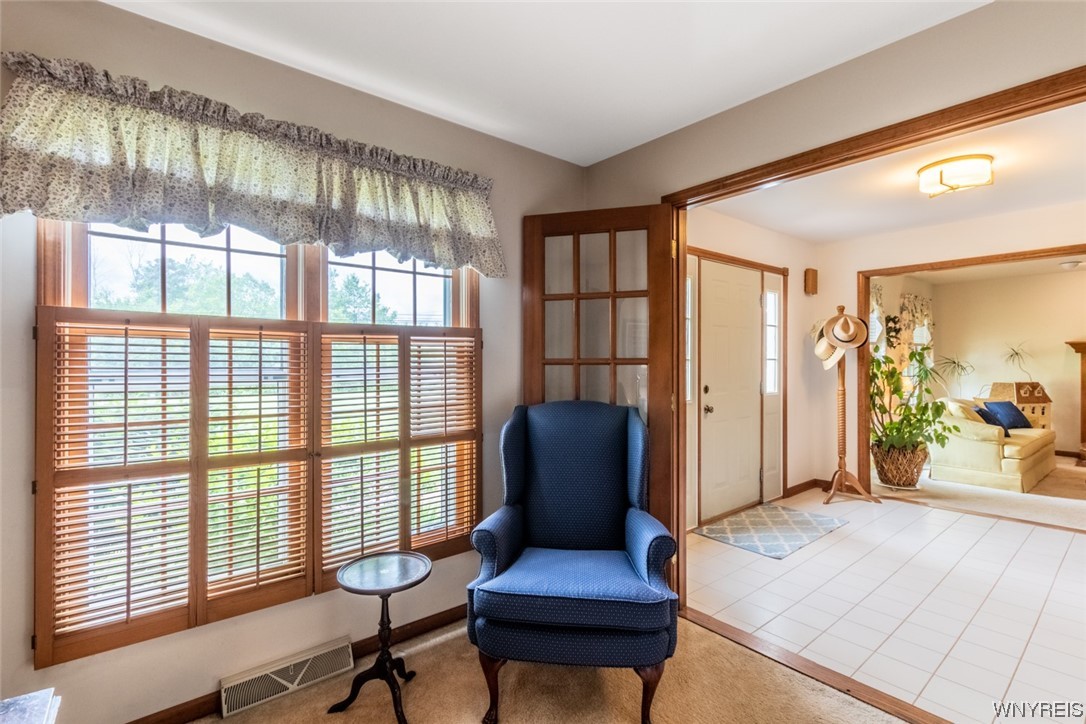 6591 Conner Road Clarence, NY 14051 - Photo 8 of 50