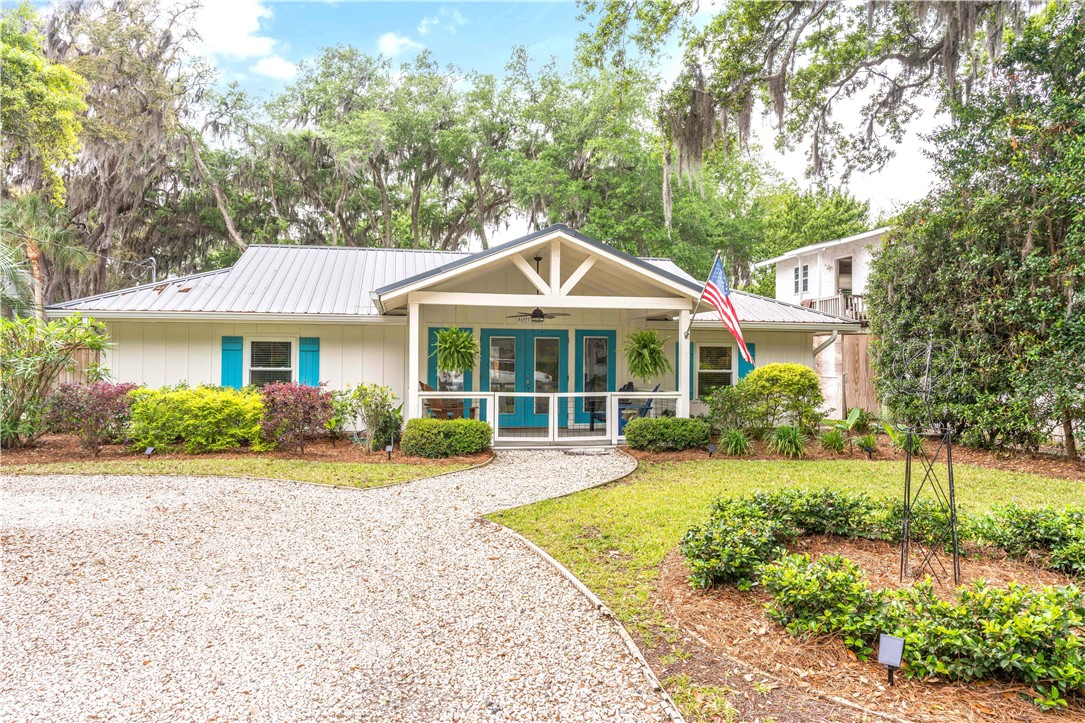 101 Broadway Street St. Simons Island, GA 31522 - Photo 26 of 27