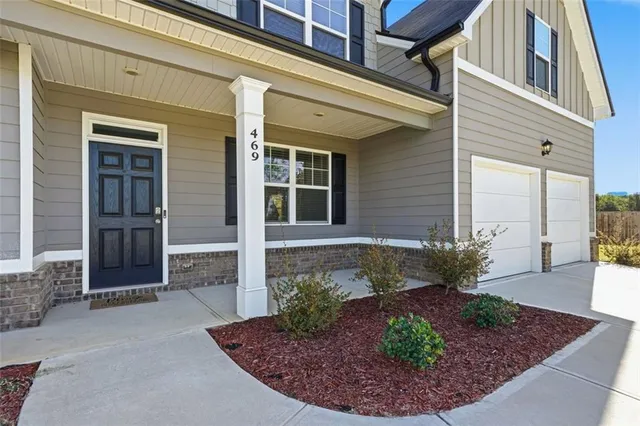 a view of a entryway front of house