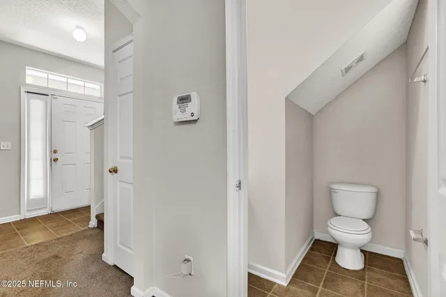 $164,900 | 5260 Collins Road, Unit 1305, Jacksonville, FL 32244