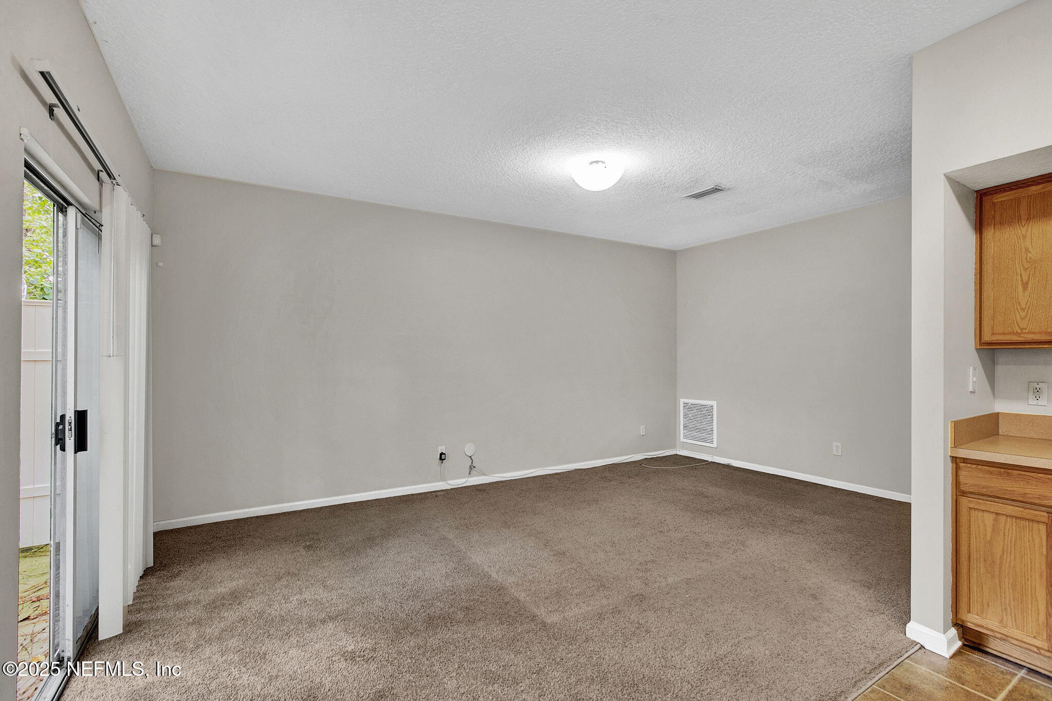 5260 Collins Road, Unit 1305 Jacksonville, FL 32244 - Photo 14 of 16 14-web-or-mls-IMG_0071