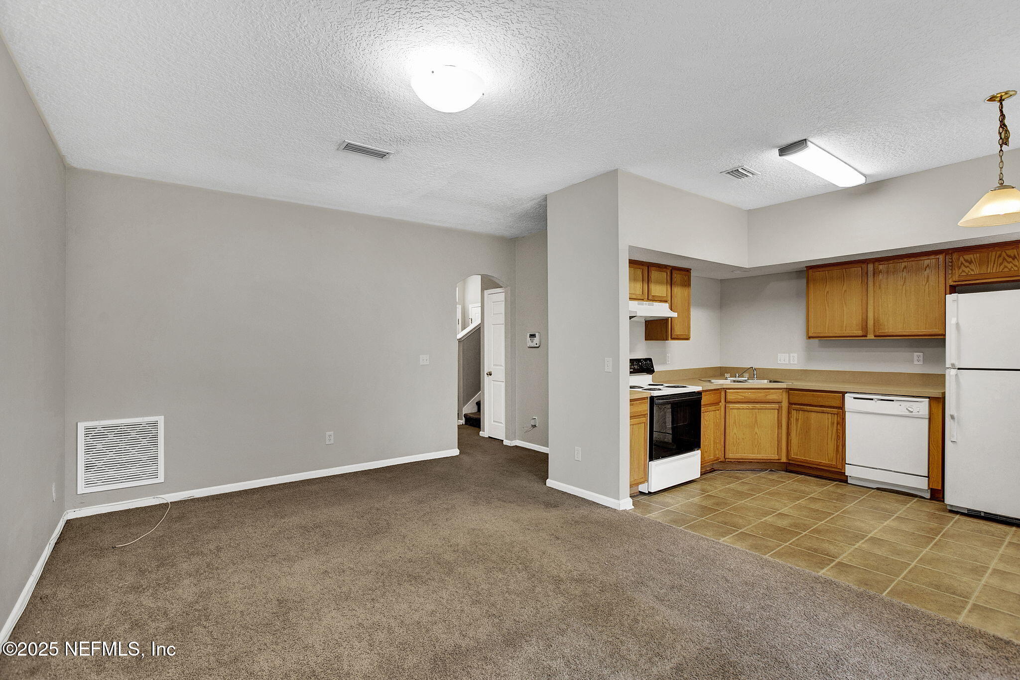 5260 Collins Road, Unit 1305 Jacksonville, FL 32244 - Photo 3 of 16 3-web-or-mls-IMG_0061