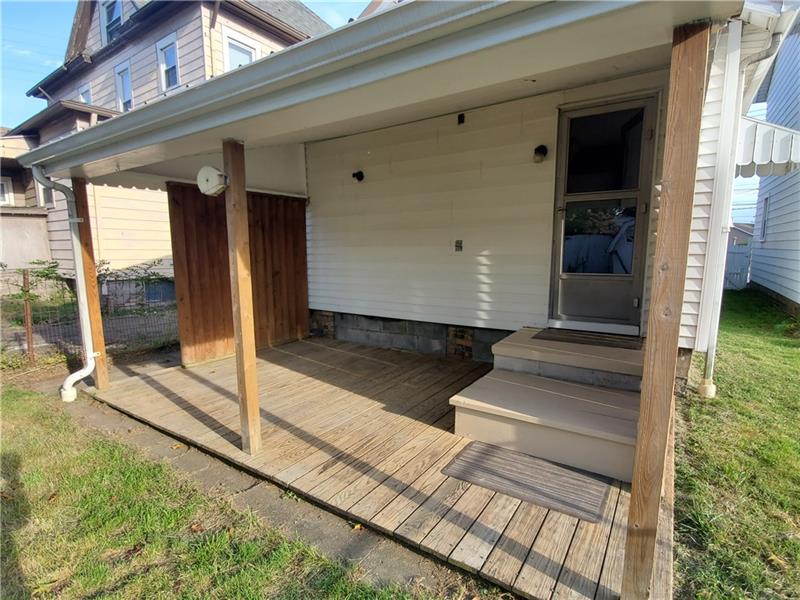 464 East Washington Street Rochester, PA 15074 - Photo 13 of 15 Gallery Image 13