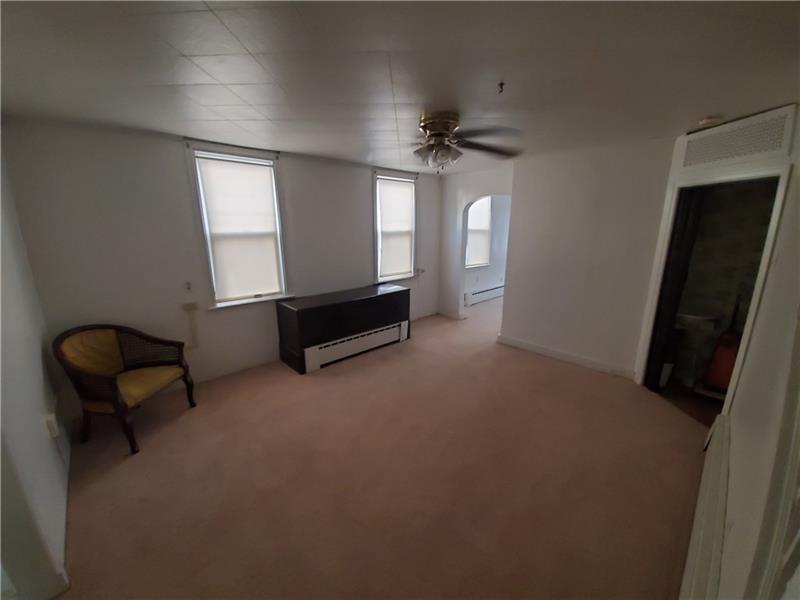 464 East Washington Street Rochester, PA 15074 - Photo 8 of 15 Gallery Image 8