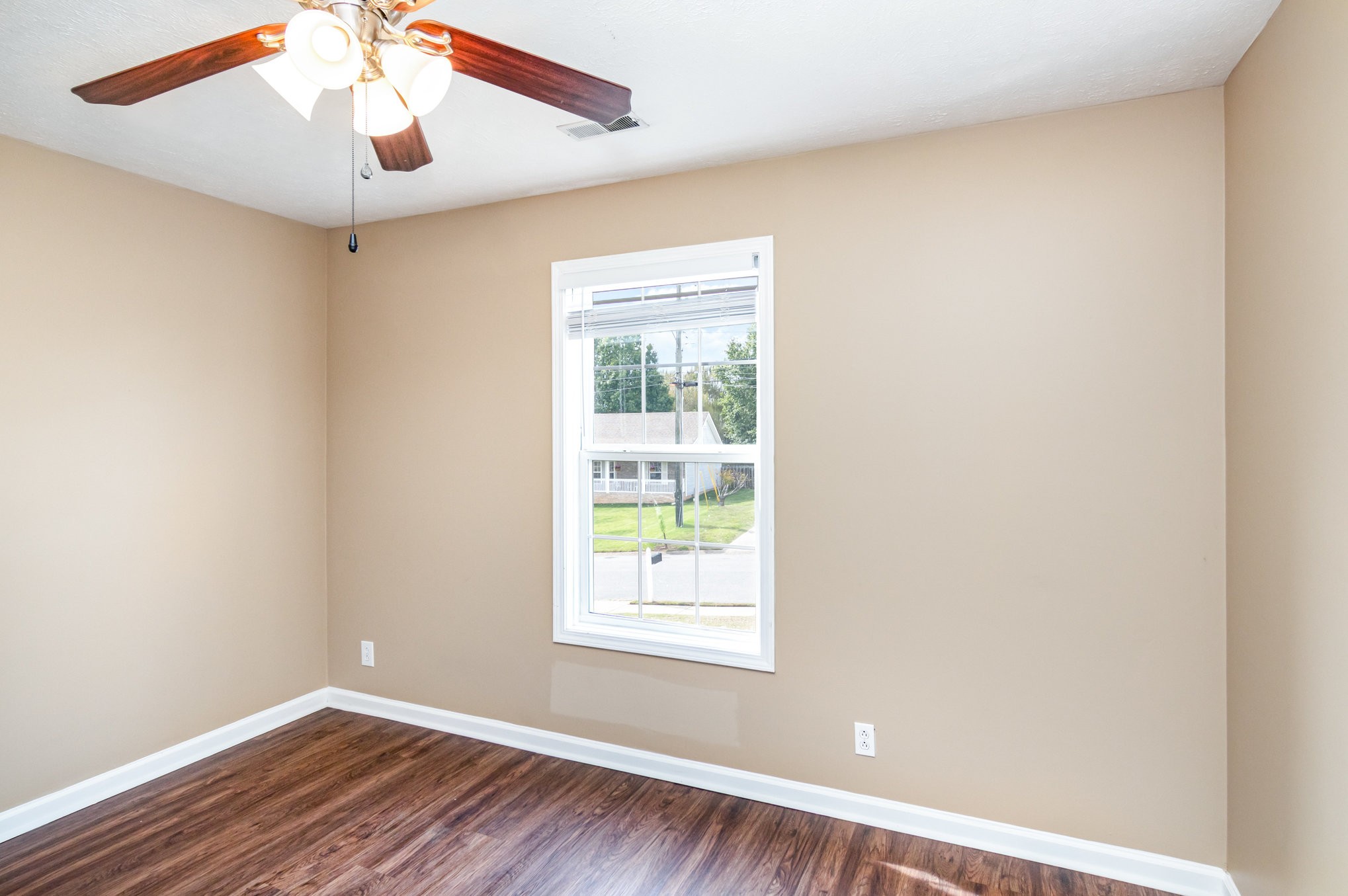 1845 Twin Rivers Road Clarksville, TN 37040 - Photo 18 of 30