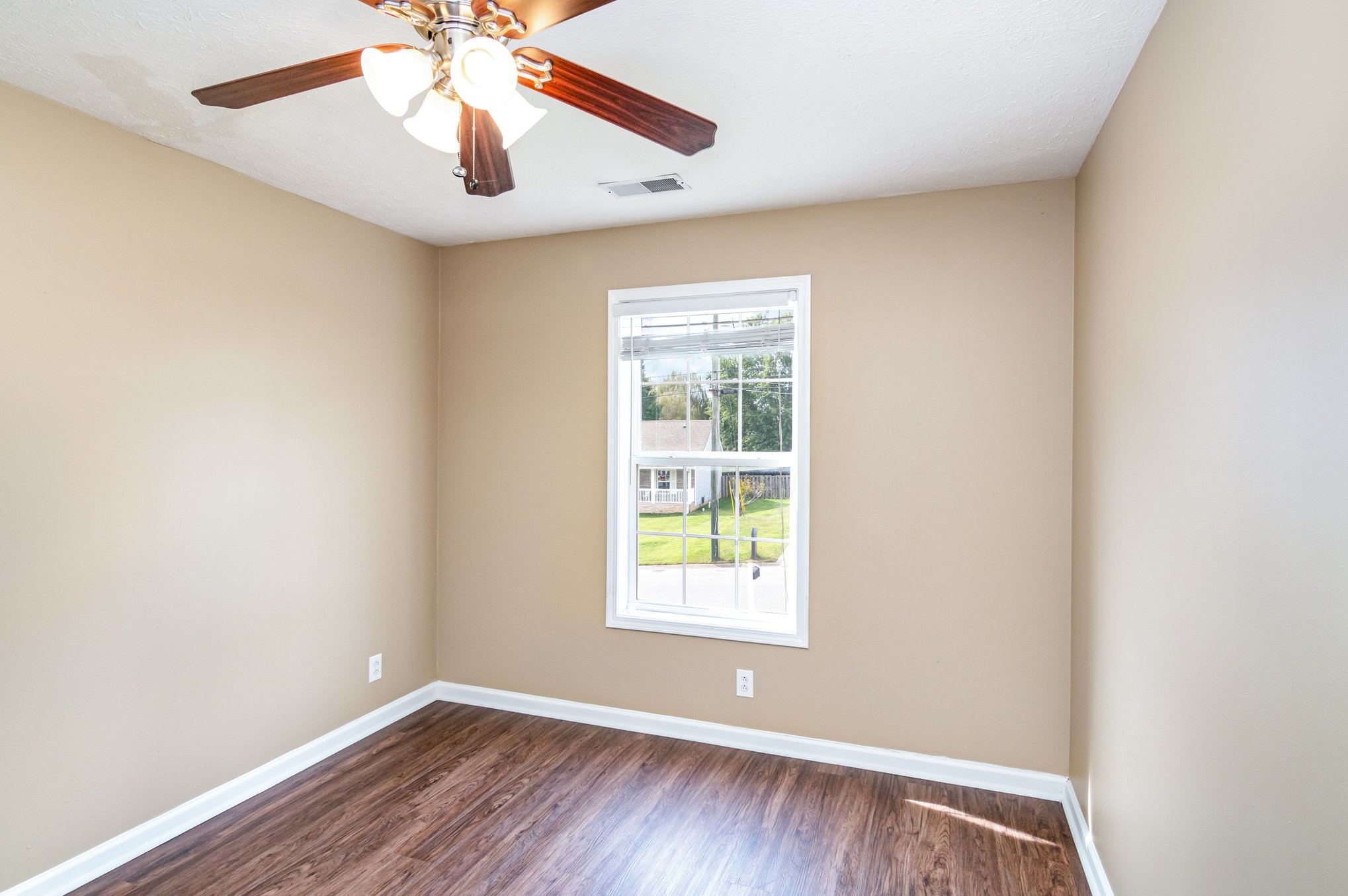1845 Twin Rivers Road Clarksville, TN 37040 - Photo 19 of 30