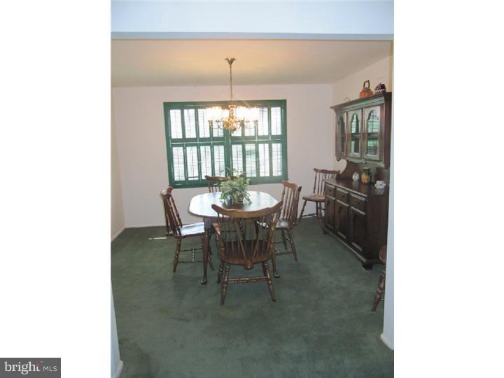 7 Evans Road Marlton, NJ 08053 - Photo 5 of 12 Gallery Image 5