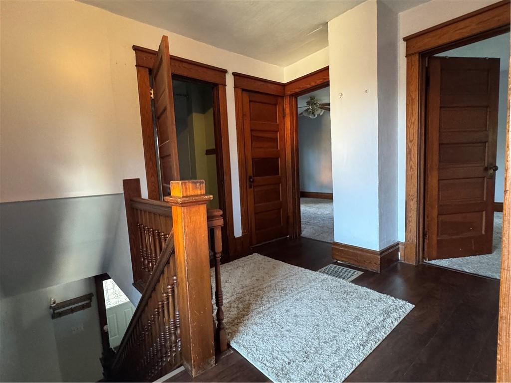 351 North Pitt Street Mercer, PA 16137 - Photo 23 of 39 a view of an entryway