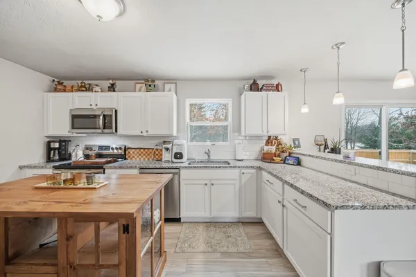 $356,200 | 12045 Bryde Drive, Rives Junction, MI 49277