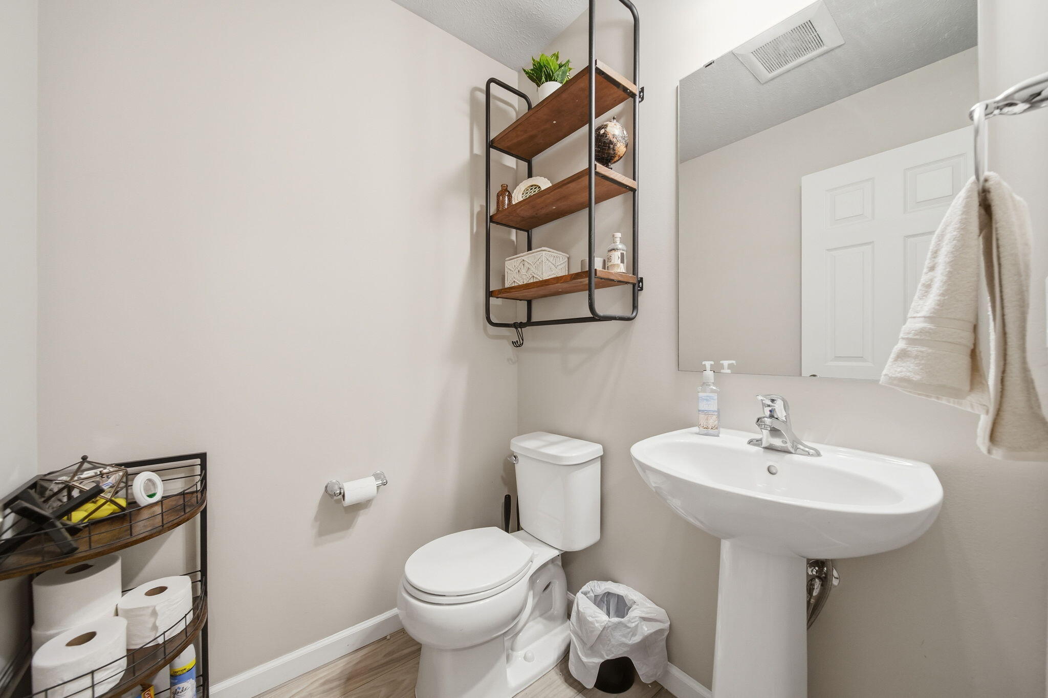 12045 Bryde Drive Rives Junction, MI 49277 - Photo 17 of 54 17