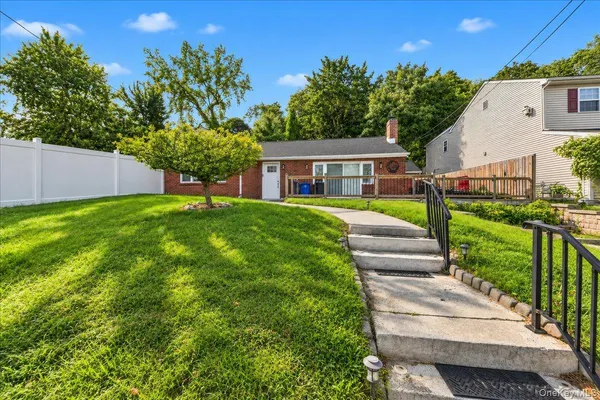 $479,999 | 19 Cottage Avenue, Newburgh, NY 12550