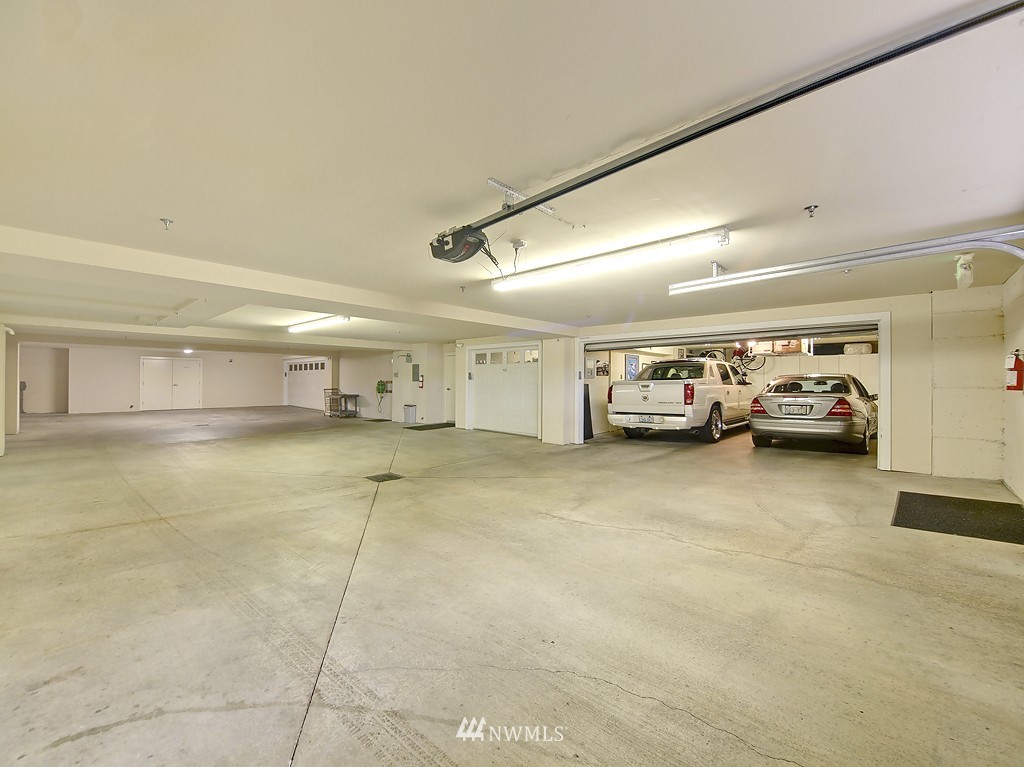 522 Alder Street, Unit 202 Edmonds, WA 98020 - Photo 15 of 15