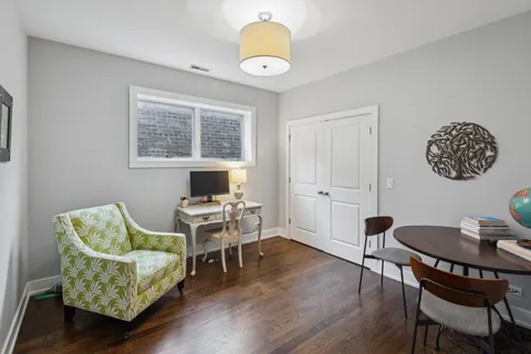 $615,000 | 1011 North Wolcott Avenue, Unit 2N, Chicago, IL 60622