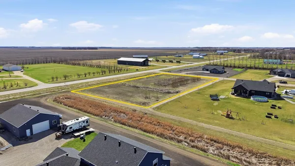 $75,000 | 3970 79th Avenue North, Moorhead, MN 56560