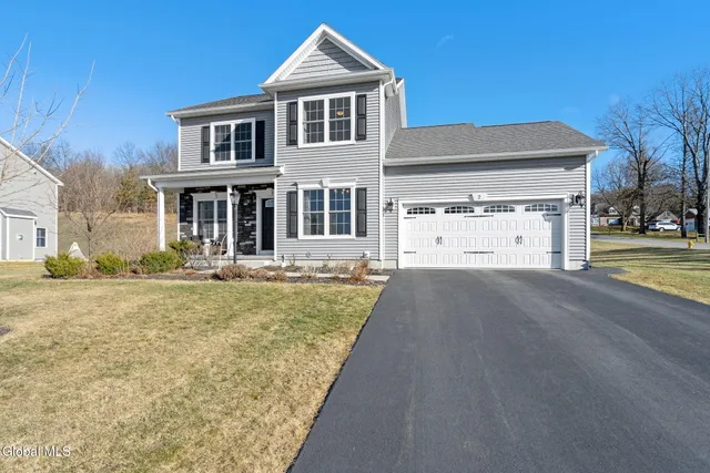 $3,600 | 2 Birch Court, North Greenbush, NY 12180