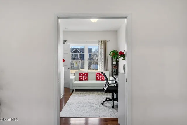 $3,600 | 2 Birch Court, North Greenbush, NY 12180