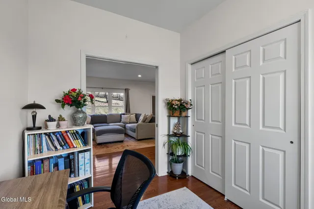 $3,600 | 2 Birch Court, North Greenbush, NY 12180