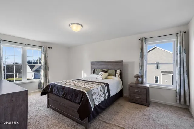 $3,600 | 2 Birch Court, North Greenbush, NY 12180